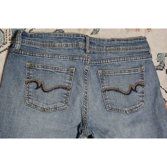 Women Flare Jeans Size 11 Mid Rise Stretch Denim 31"x28.5" SO Wear It Declare it - Picture 3 of 10